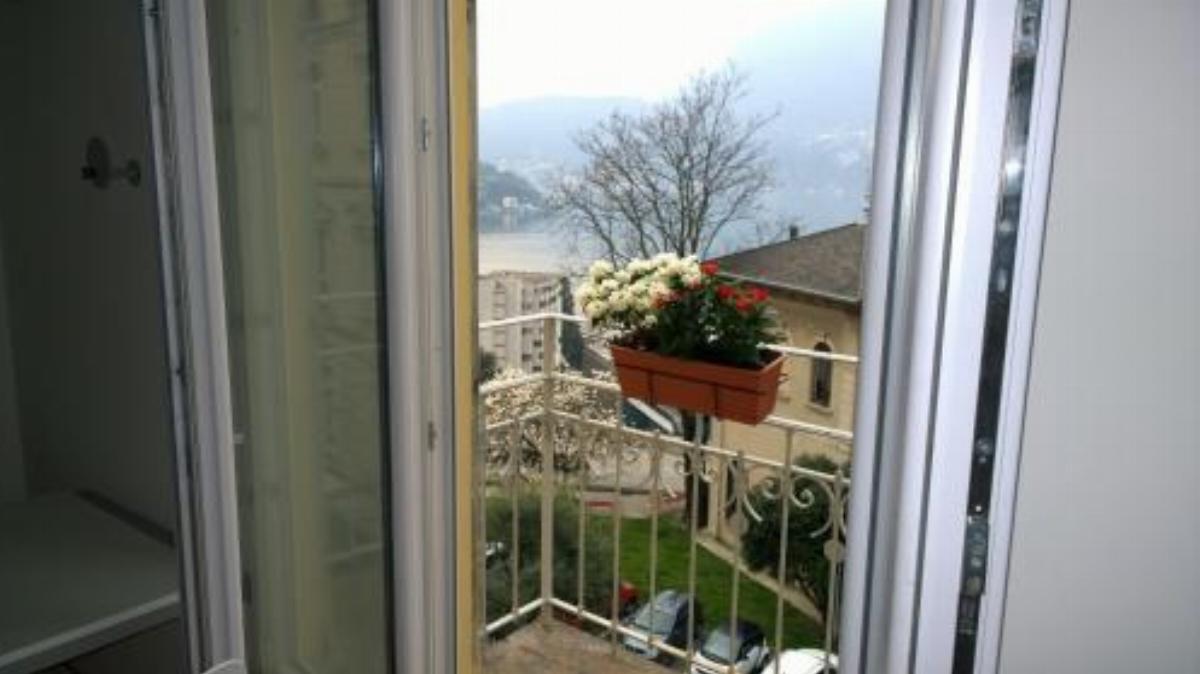 Three Bedrooms Amazing Lake View Hotel Lugano Switzerland