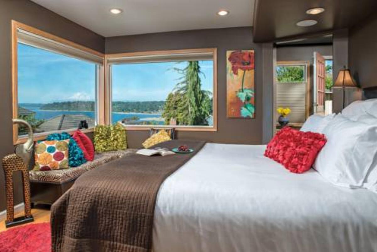 Three Tree Point Bed and Breakfast Hotel Burien USA