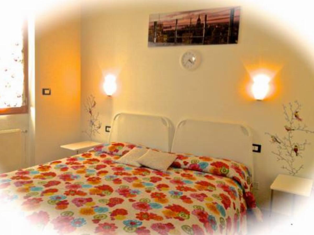 Top Suit Centro - Guest house Hotel Brugherio Italy