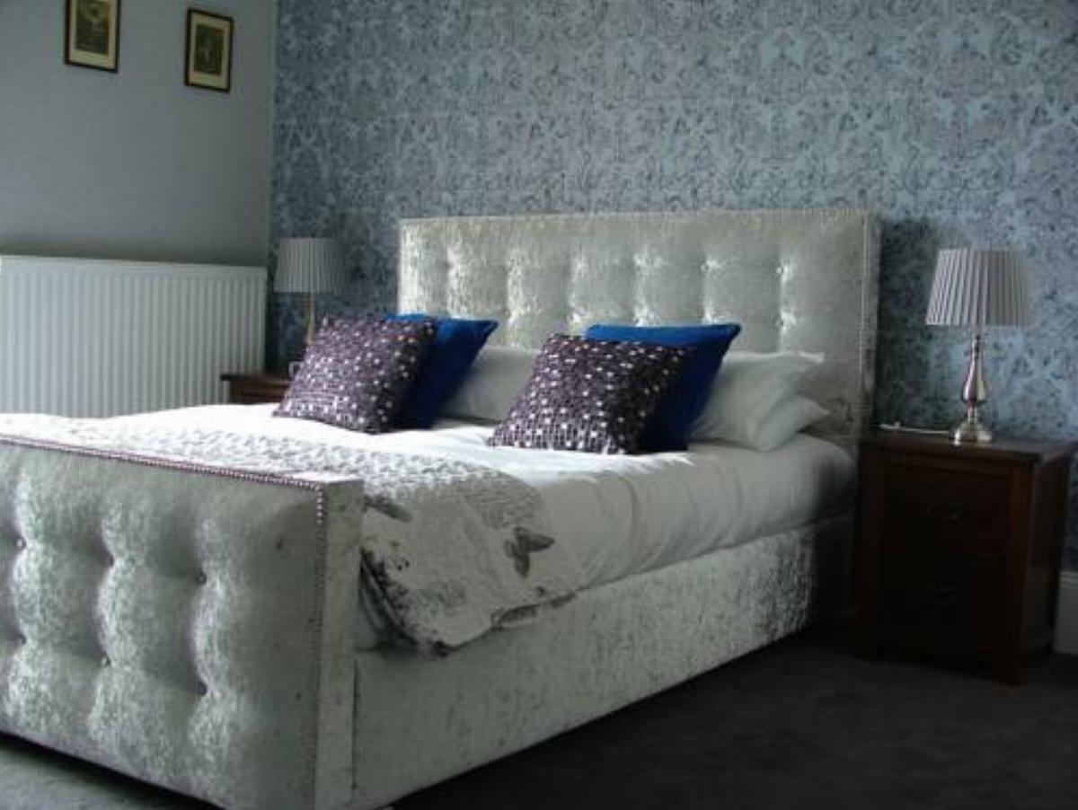 Tremont Bed and Breakfast Hotel Lostwithiel United Kingdom