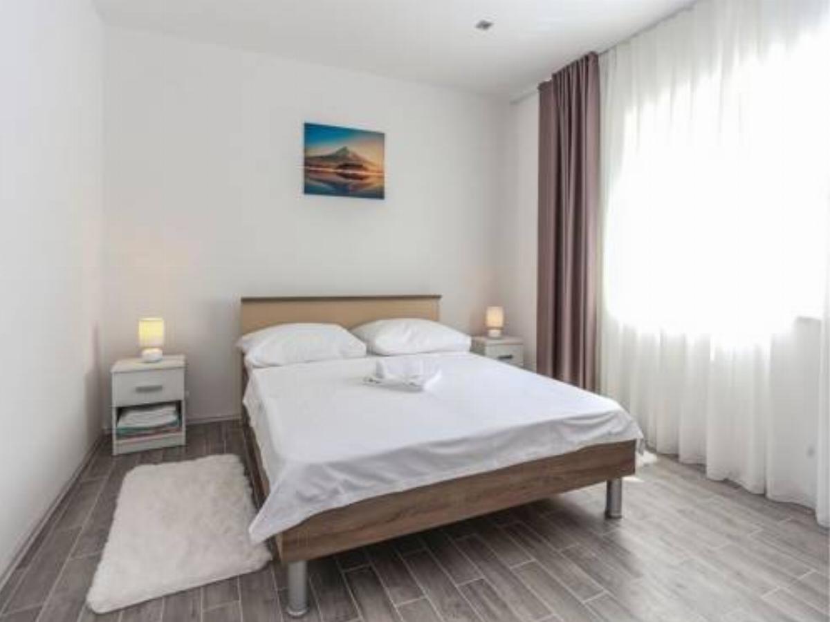 Two-Bedroom Apartment in Kucine Hotel Kučine Croatia