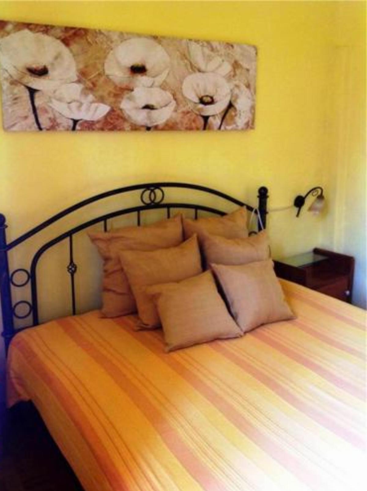 Two-Bedroom Apartment in via forno Hotel Torrazza Italy
