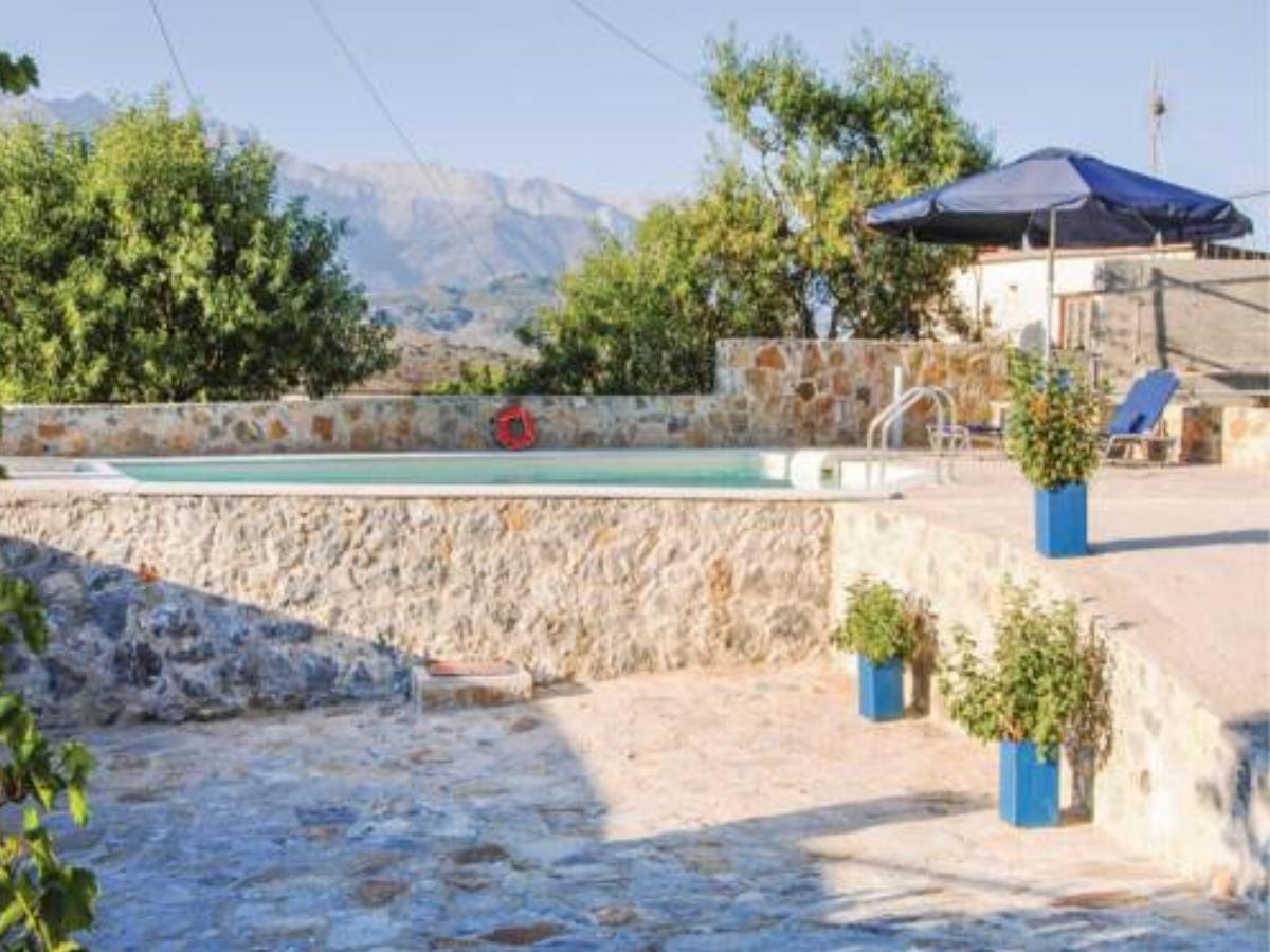Two-Bedroom Holiday Home in Malaxa, Chania Hotel Maláxa Greece