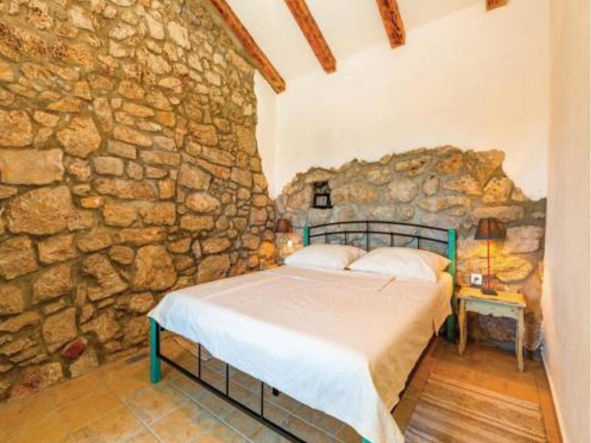 Two-Bedroom Holiday home in Smrika Hotel Šmrika Croatia