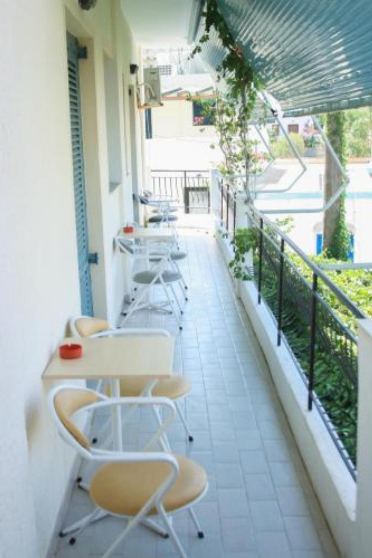 Uno Apartment's Hotel Livádia Greece