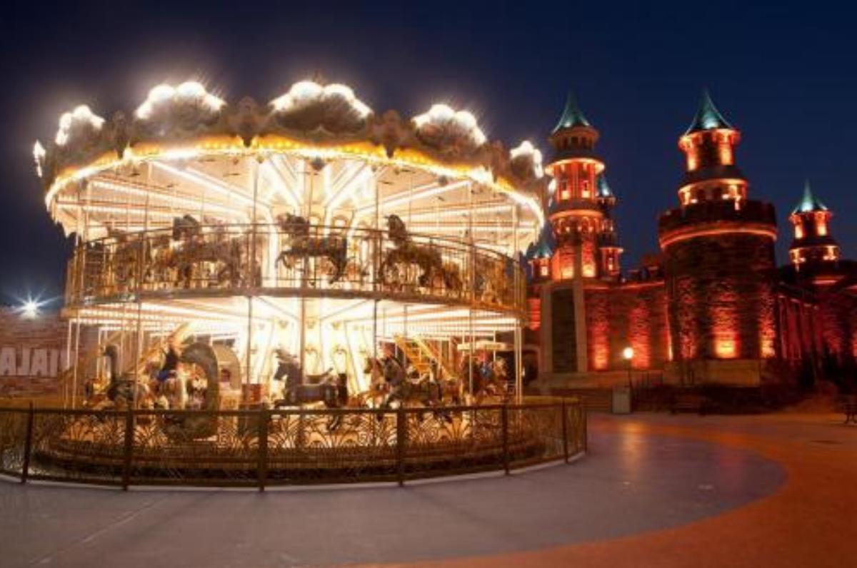 Vialand Palace Amusement Park Hotel Hotel İstanbul Turkey