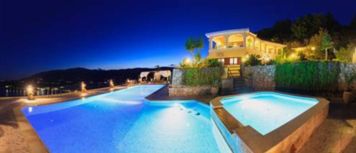 Villa Akros and Suites Hotel Kerion Greece