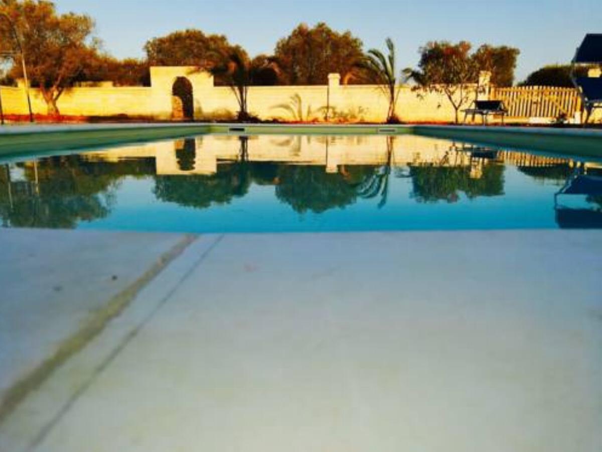 Villa Bianca con piscina nel sud salento Hotel Alessano Italy