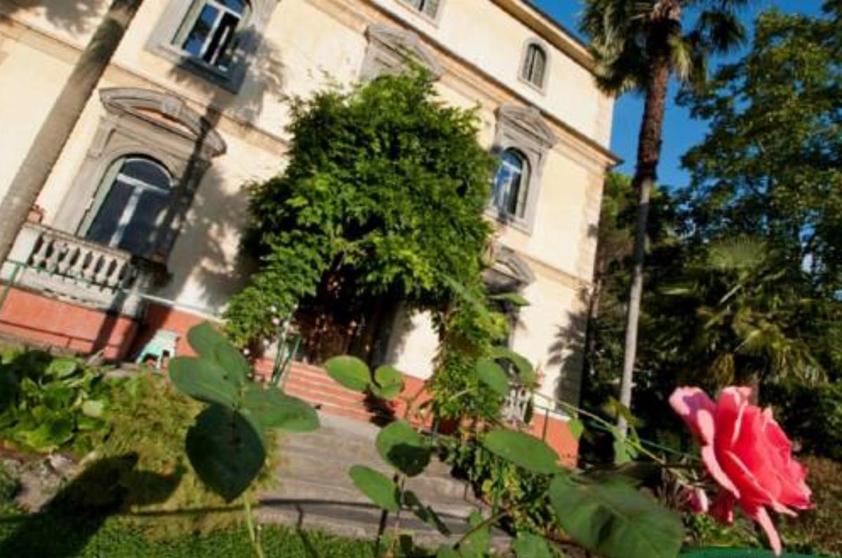 Villa Clementina Hotel Laveno-Mombello Italy