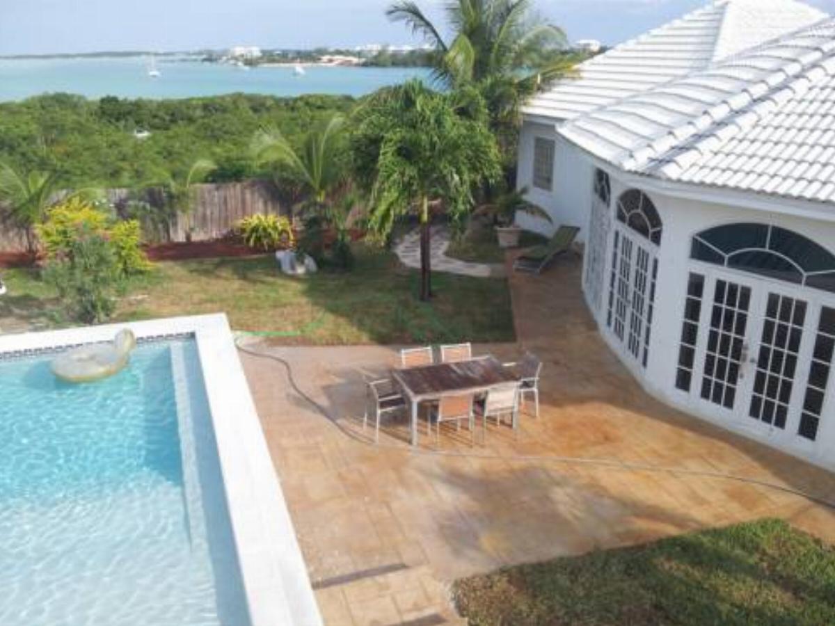 Villa Exuma Hotel Georgetown Bahamas