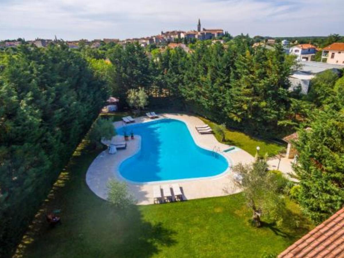 Villa Lav Hotel Bale Croatia