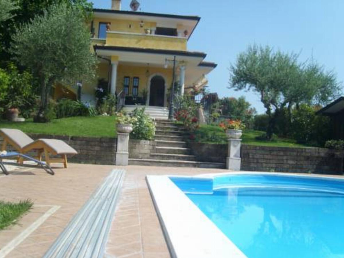 Villa Sinatra Hotel Padenghe sul Garda Italy
