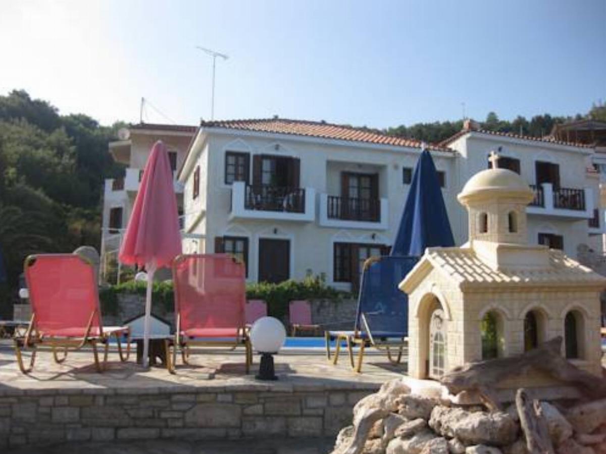 Villa Violetta Hotel Karlovasi Greece