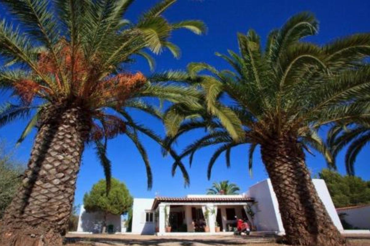 Viviendas Turísticas Es Jardí de Mitjorn Hotel Playa Migjorn Spain