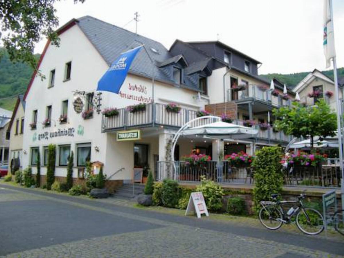 Weinhaus Berg Hotel Bremm Germany