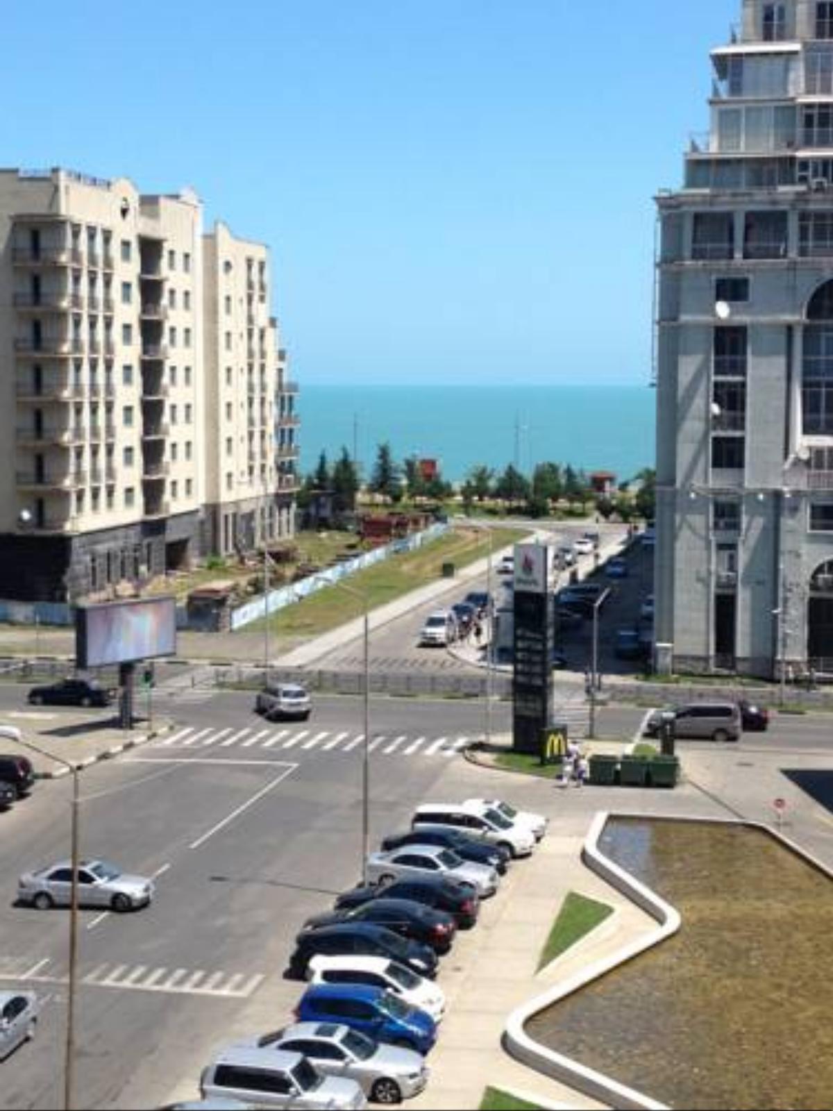 квартира у макдоналдса с видом на море Hotel Batumi Georgia