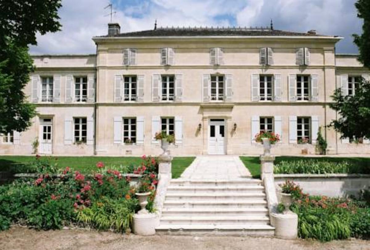 Chateau De Mesnac