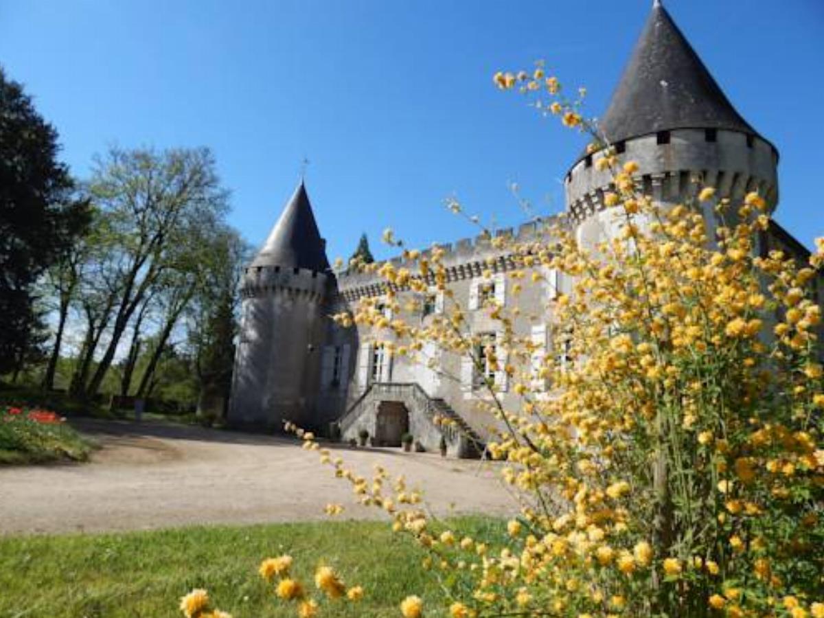 Chambres d'Hôtes Chateau de la Borie Saulnier