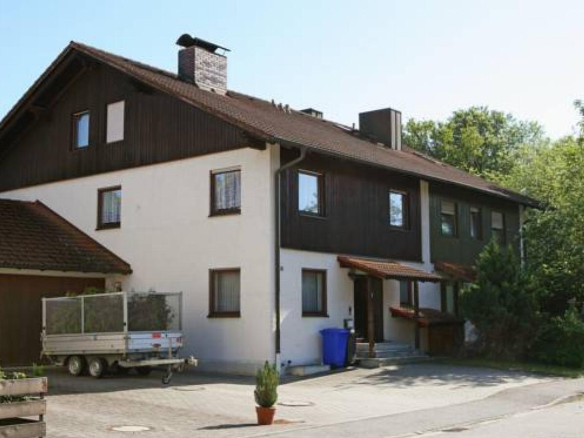 Apartment Nikolaus-Lenau-Strasse