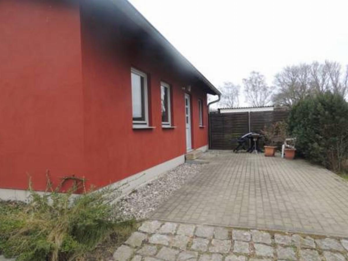 Neuenkirchen One-Bedroom Holiday Home 1