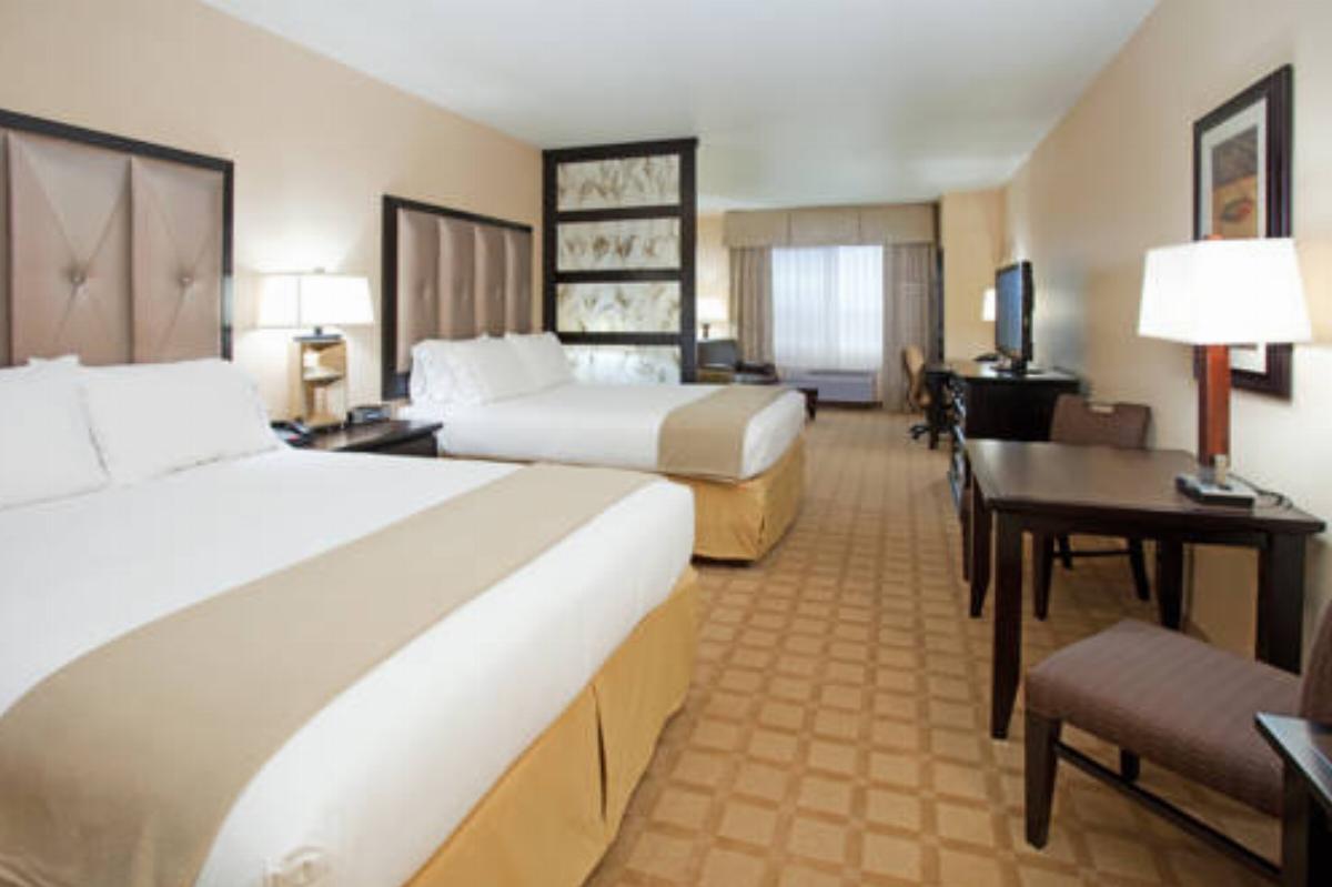 Holiday Inn Express Hotel & Suites Denver Northeast-Brighton