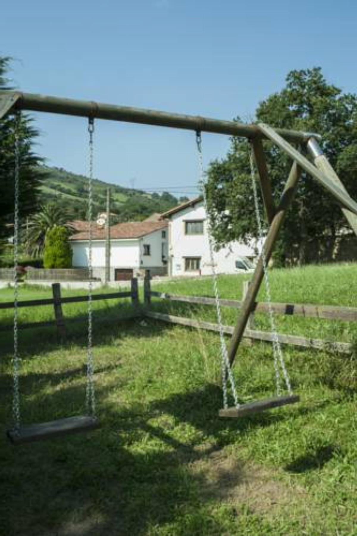 Casa Rural Alzola