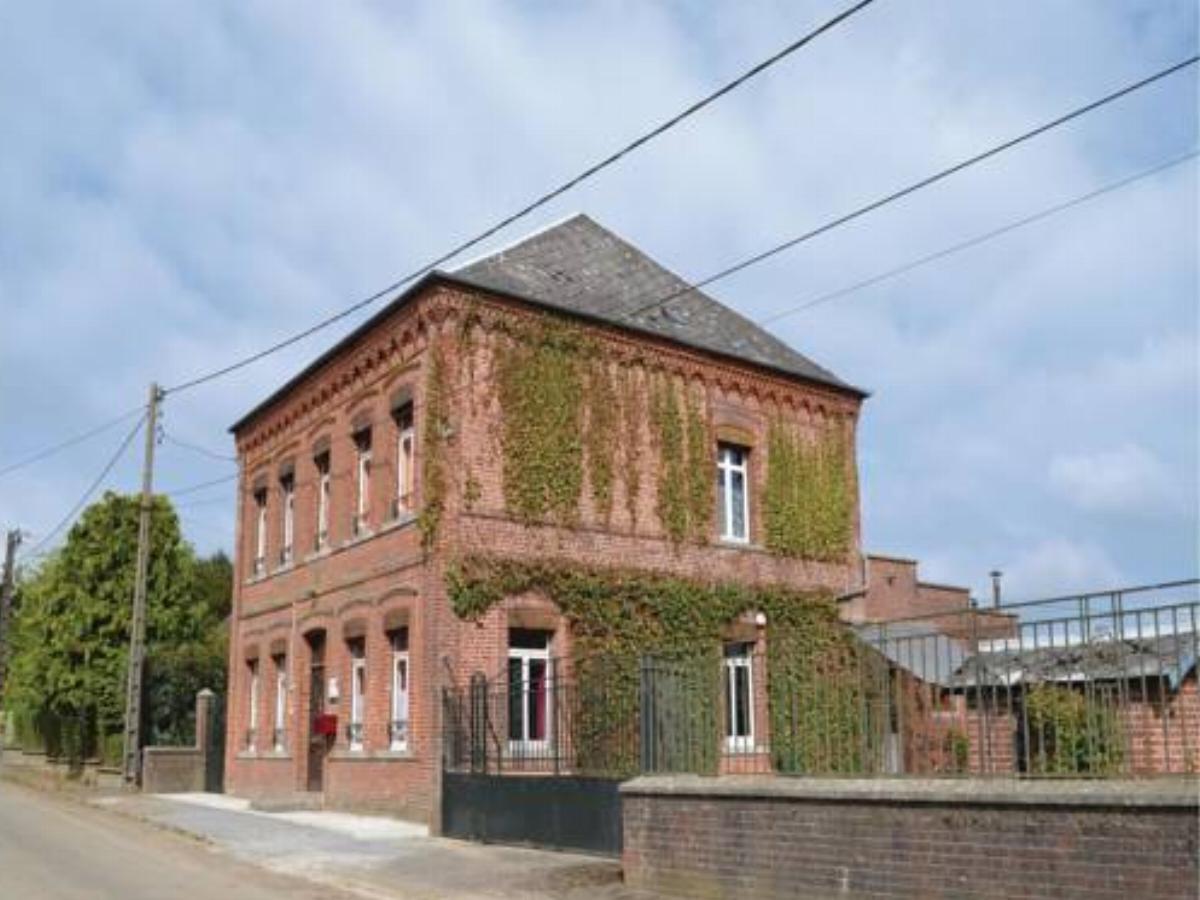 Five-Bedroom Holiday Home in Buironfosse