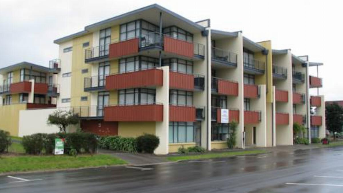 Pacific Rise Apartments
