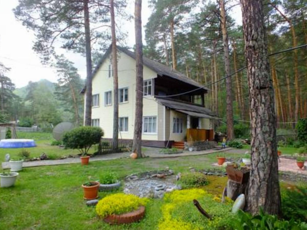 Guesthouse V Sosnovom Boru