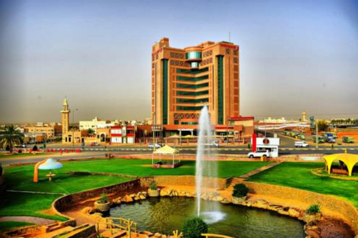 Ramada Al Qassim Hotel & Suites, Bukayriah