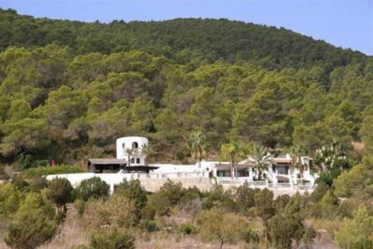 Villa in Cala D Hort II