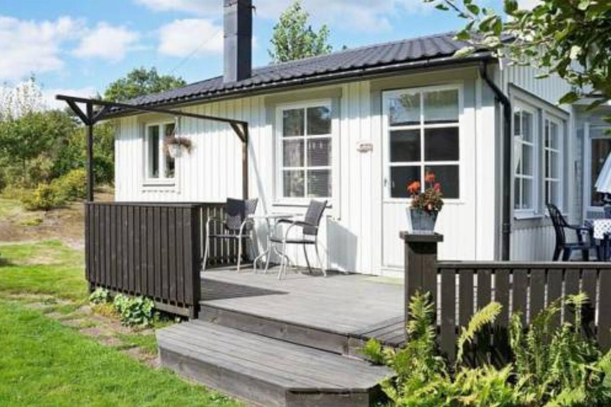 Two-Bedroom Holiday home in Bräkne-Hoby