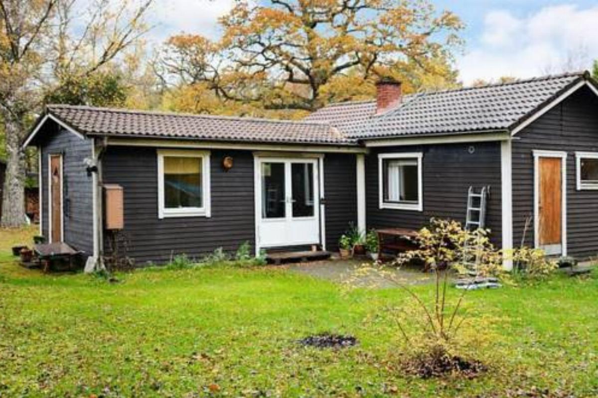 Two-Bedroom Holiday home in Ludvigsborg