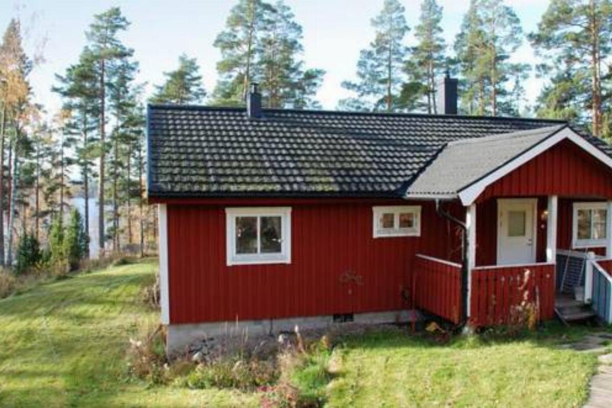 Two-Bedroom Holiday home in Boxholm 1