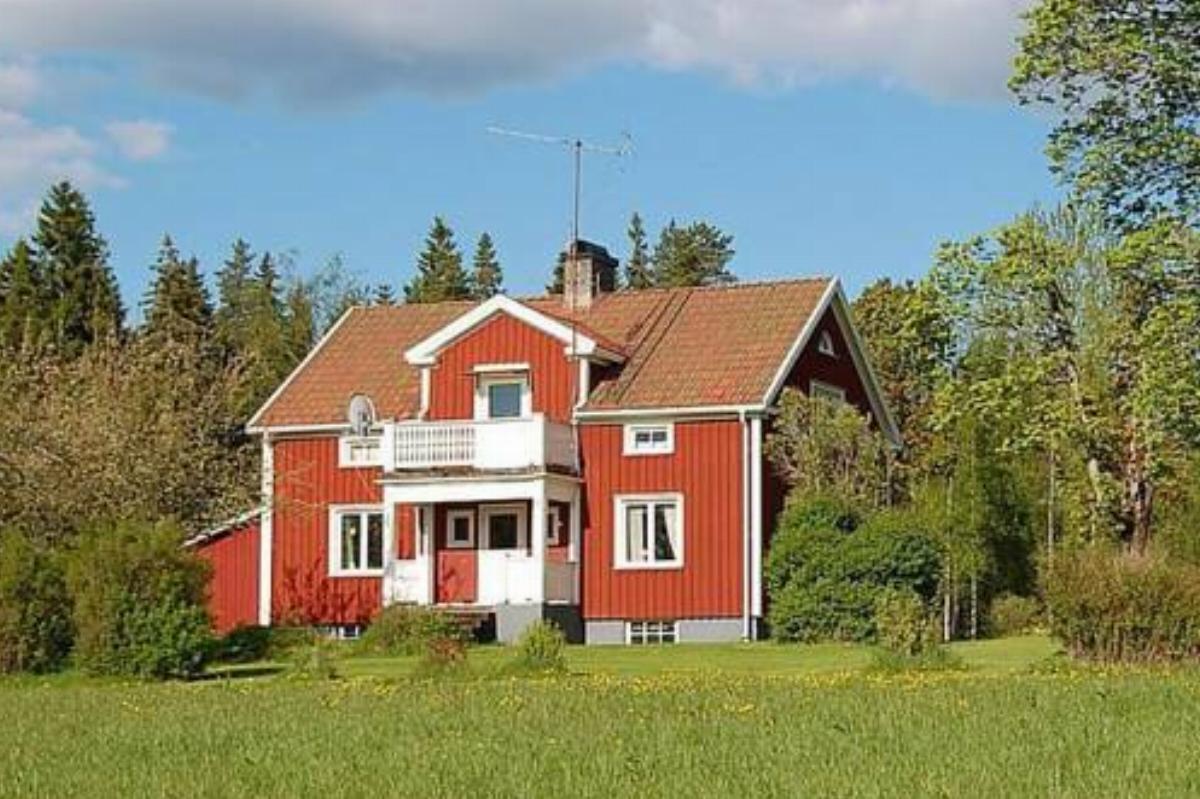 Four-Bedroom Holiday home in Årjäng