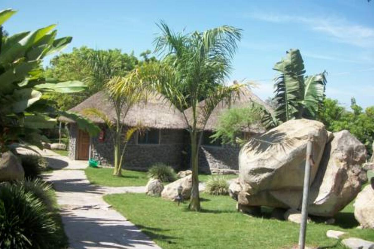 Matvilla Beach Lodge and Campsite