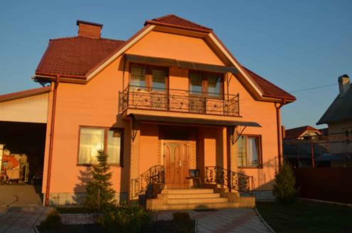 Semeyny Guest House