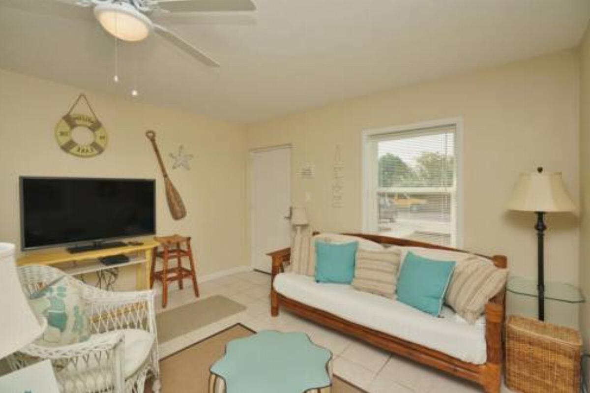 Adorable Beach Cottages by Panhandle Getaways