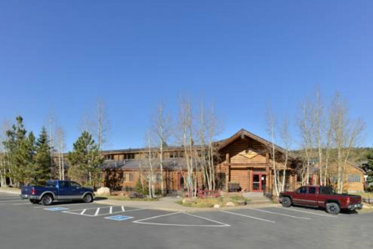The Boulder Creek Lodge