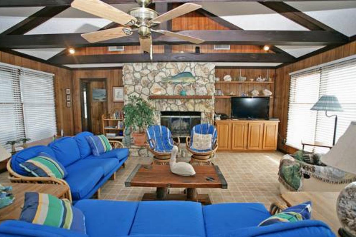 Ocean's Edge by Vacation Rental Pros