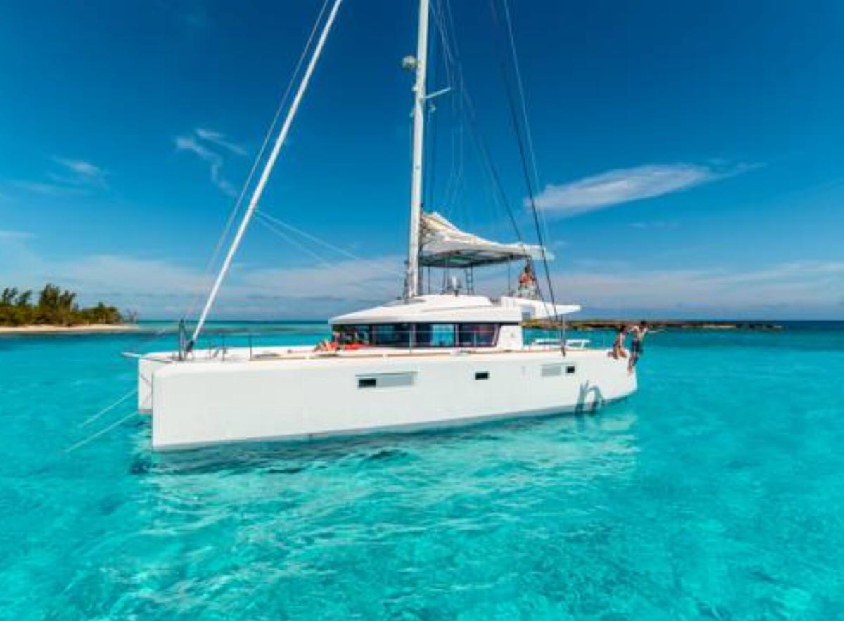 Bliss Boutique Yachting - British Virgin Islands