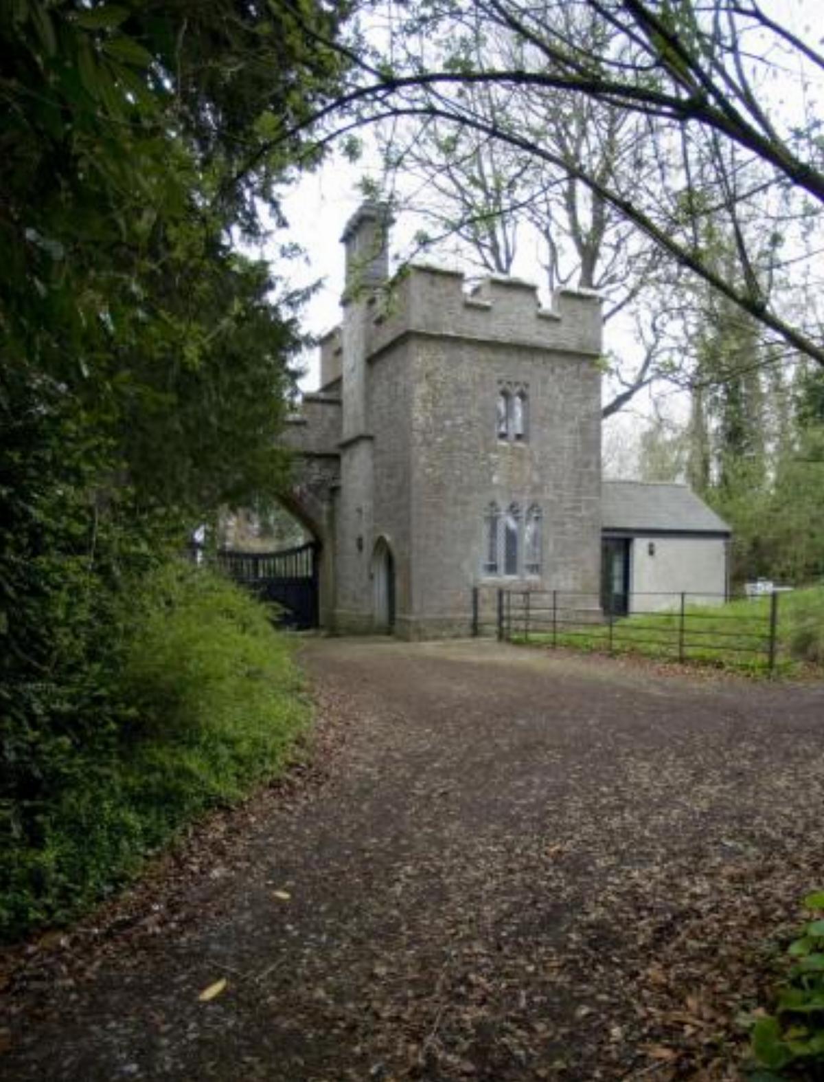 Anne's Grove Miniature Castle