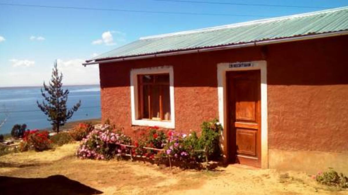 Casa Titicaca Luquina
