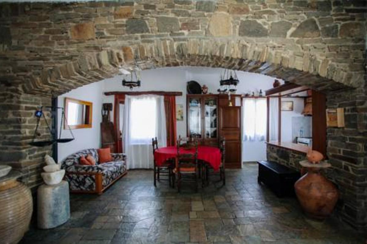 Traditional Country House in Paros