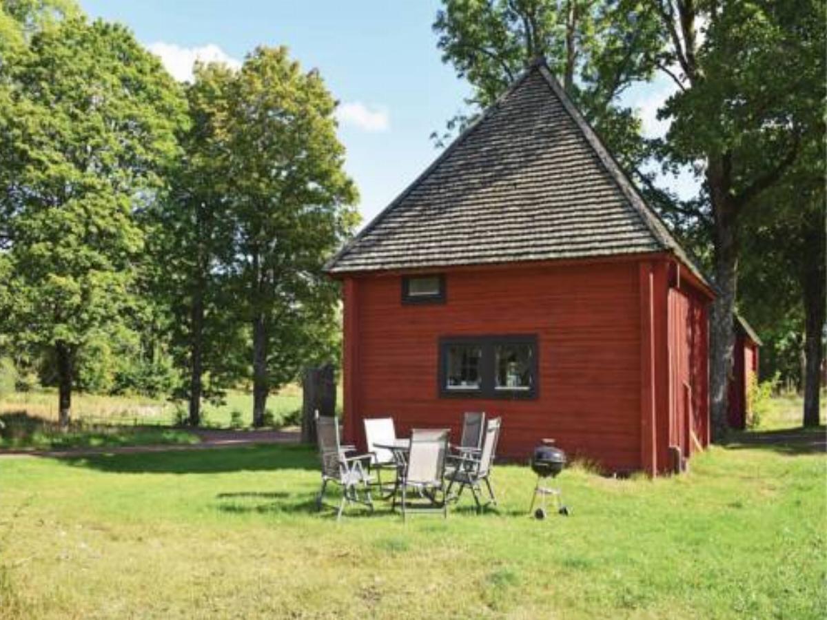 Two-Bedroom Holiday Home in Fliseryd