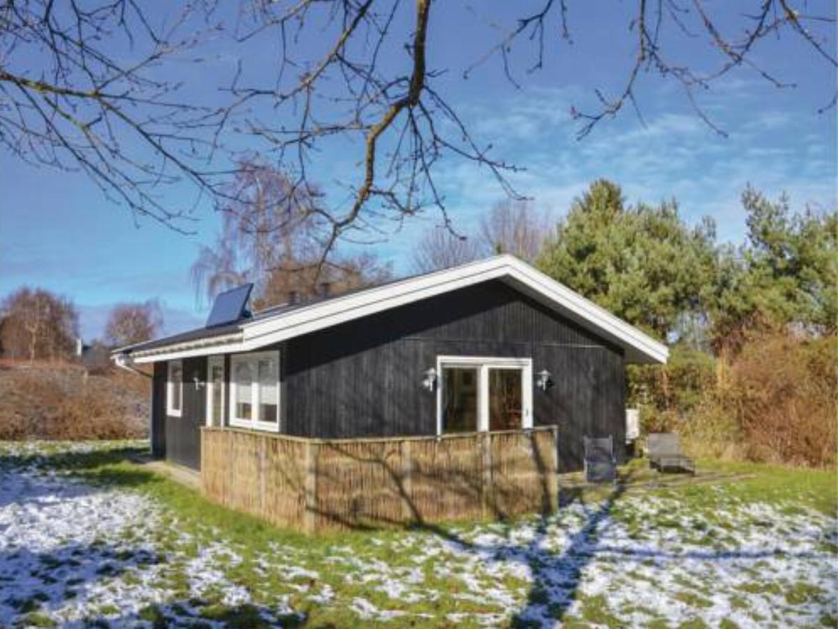 Three-Bedroom Holiday Home in Grasted