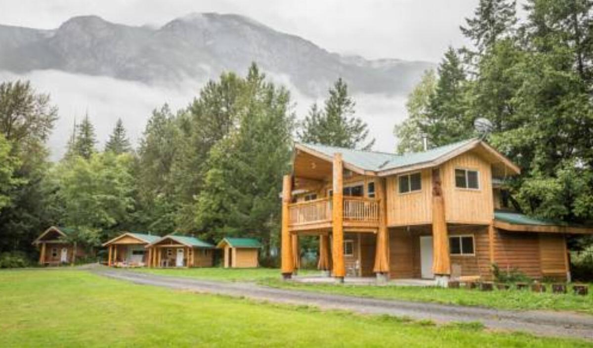 Bella Coola Grizzly Tours Cabins