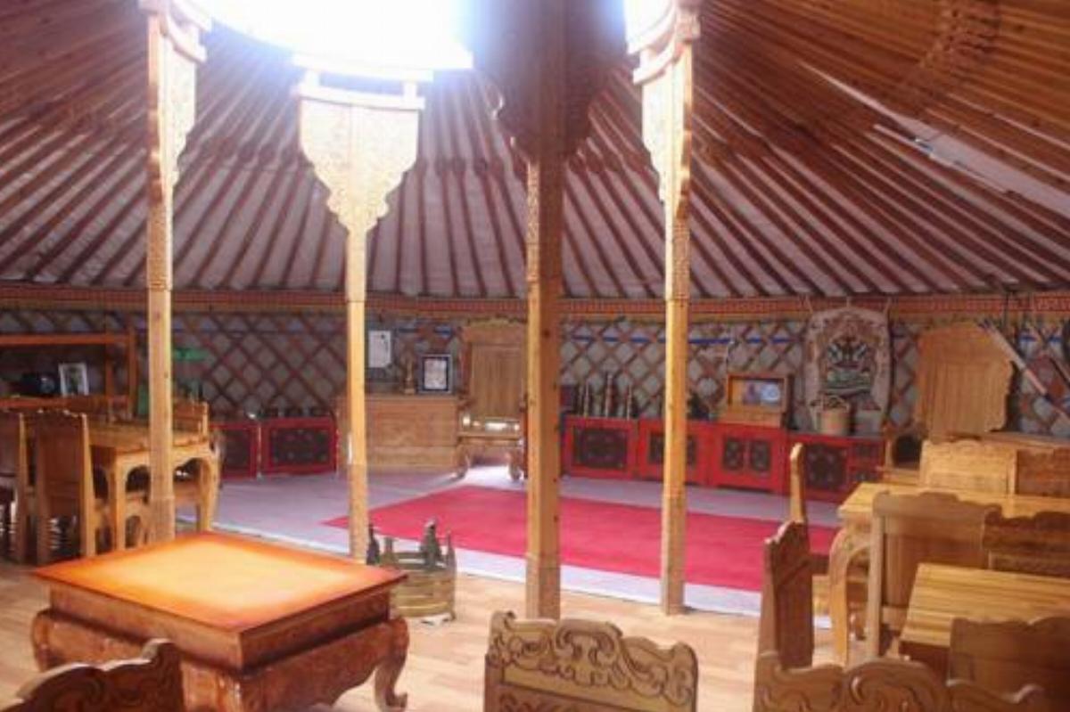 Khuvsgul Ikh Taiga Camp