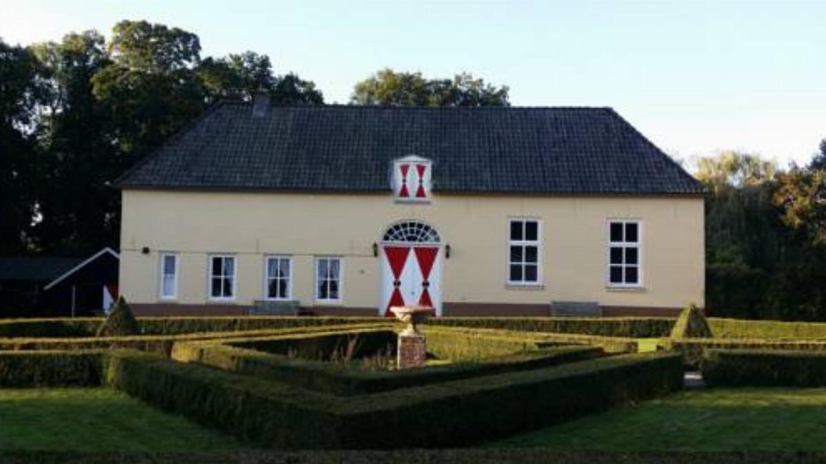 Koetshuis Op Heukelum