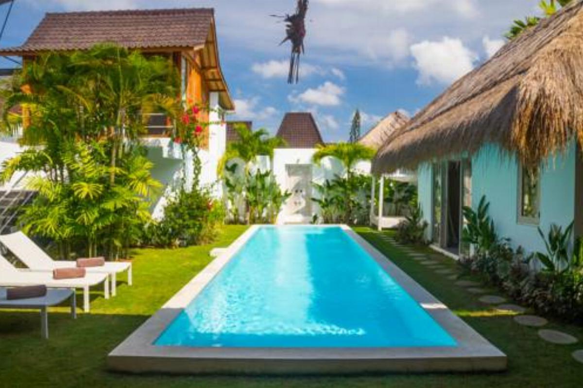 Seminyak Luxuous 4BR Villa w pool and staff